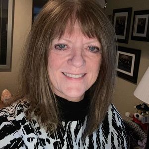 Meet your Posher, Debra